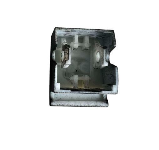 Opel Astra III H (04-10) накладка кнопки склопідіймача (склопідйомника) чорна, 13228881 Опель Астра 3 МТ-1229 фото